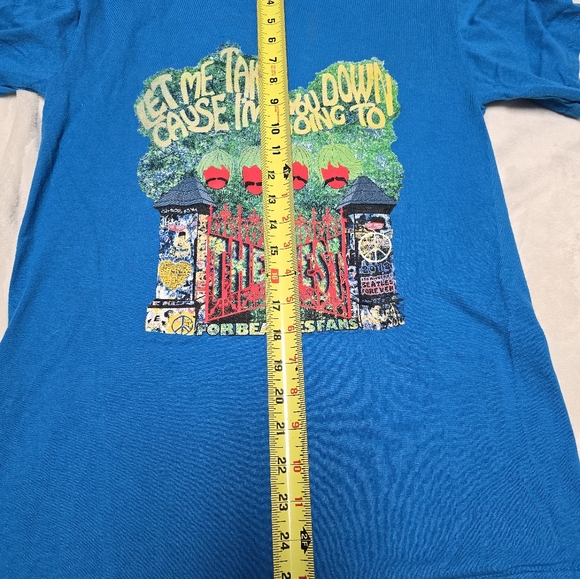 The Beatles graphic tee, size small - Picture 5 of 10